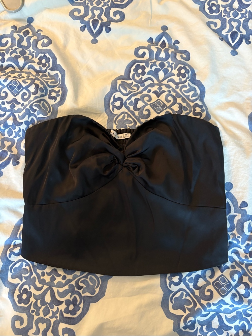 Abercrombie & Fitch Black Strapless Twist-Front Camisole